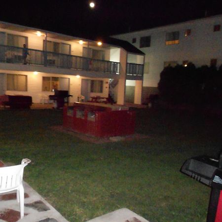 Flagship Motorcourt Motel Hampton Exterior foto